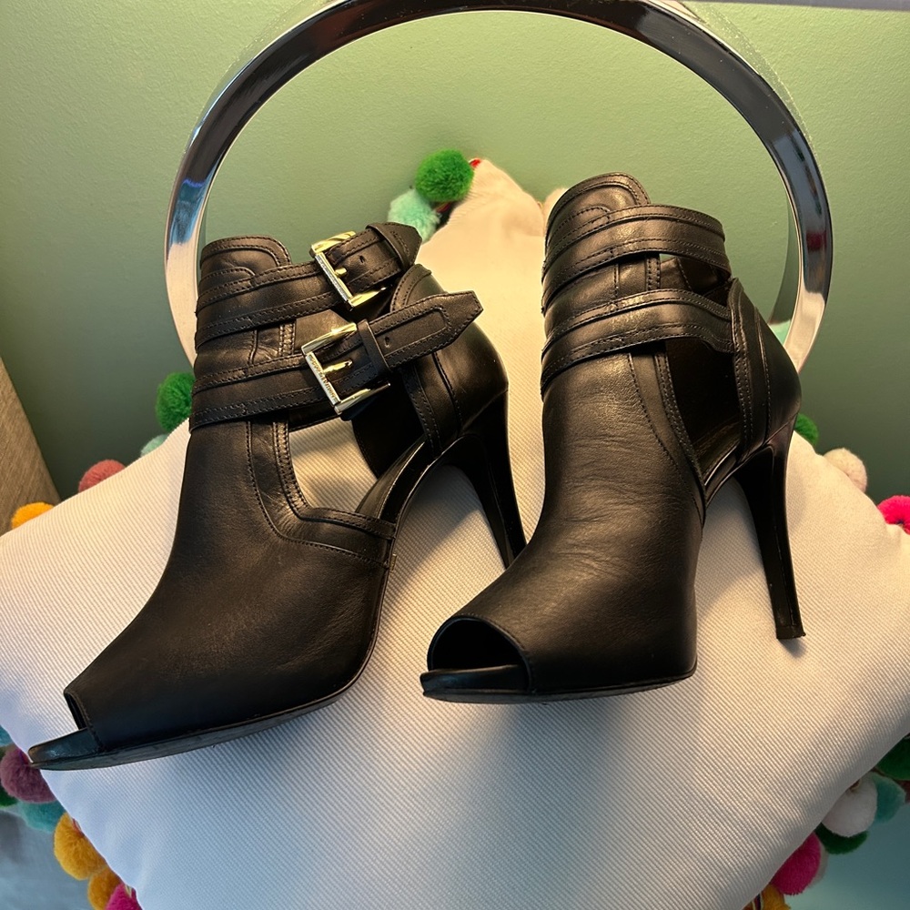 MK Blaze Open Toe Ankle Boot size 7.5